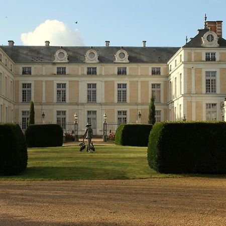 Chateau Colbert Maulévrier Exterior foto