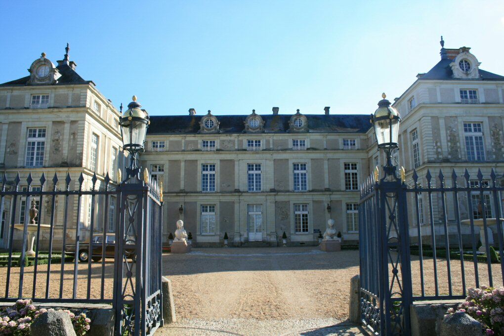 Chateau Colbert Maulévrier Exterior foto